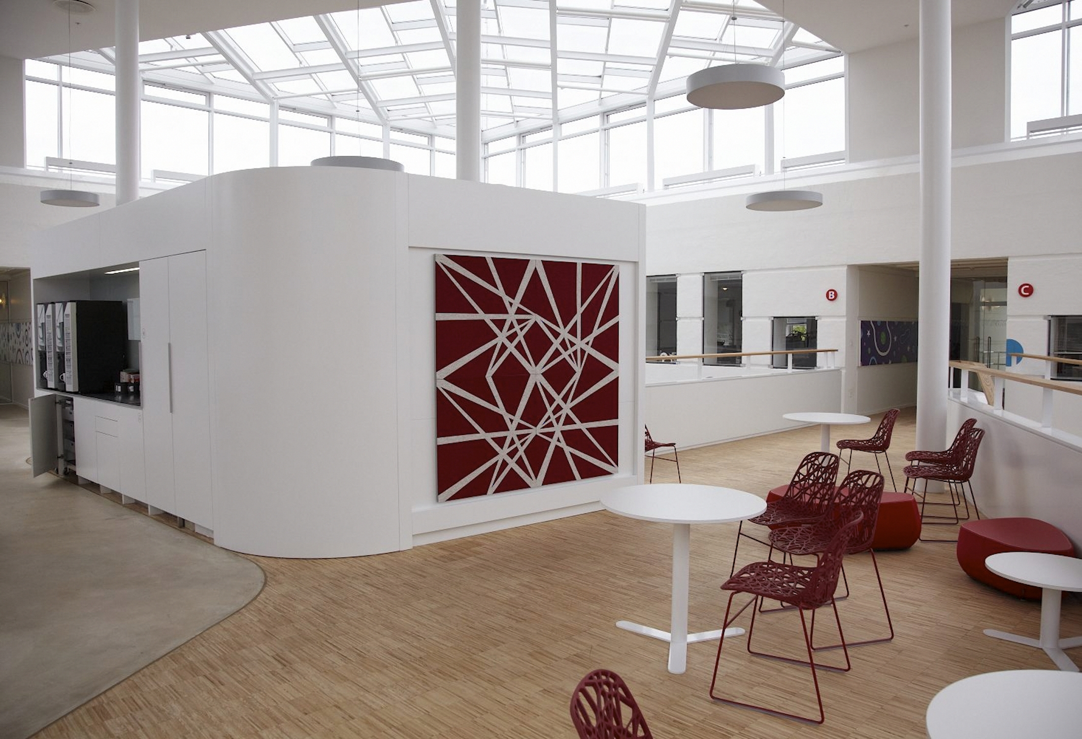 Twister akustikmoduler i filt hos Tryg (3)